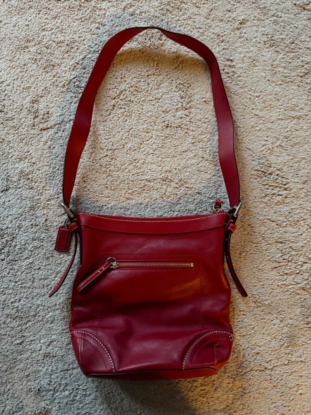 Coach (authentic) Red Leather Crossbody Bag - Women's Shoulder Purse